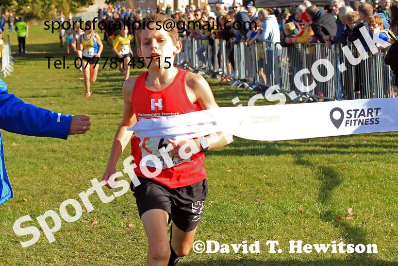 Boys under-13s 2022 Northern Cross Country Relays, Graves Park, Sheffield. Photo: David T. Hewitson/Sports for All Pics